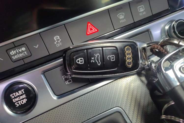 Used Audi A6L 2021 45 TFSI Prestige Elegant Edition
