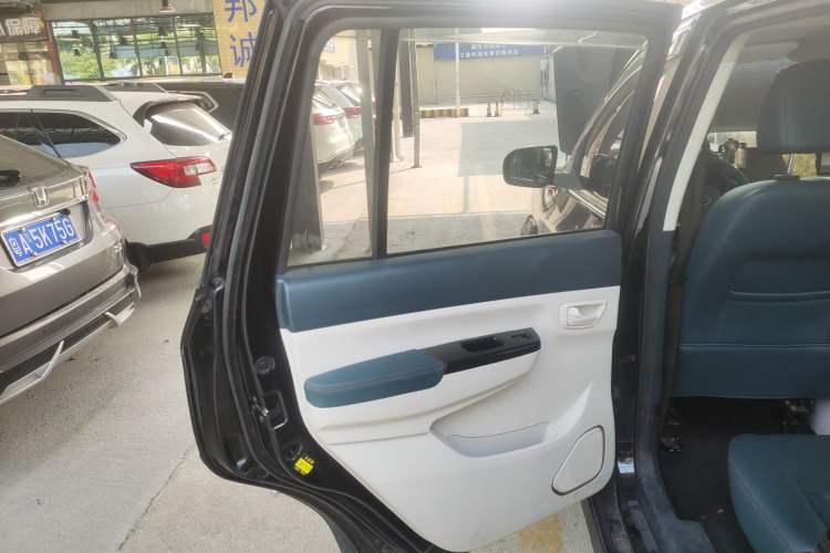 Used SWM Dahu EDi 2023 EDi 1.5L Luxury Model 5 Seats