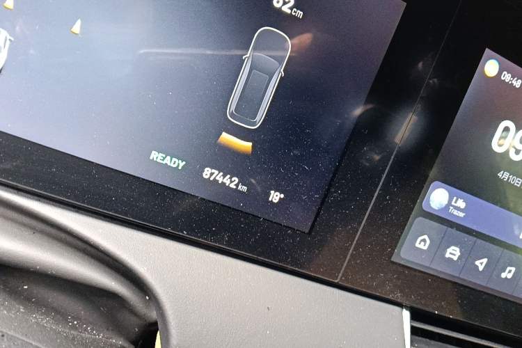 Used Li Auto ONE 2021 Extended-Range 6-Seater Version Odometer Close Up