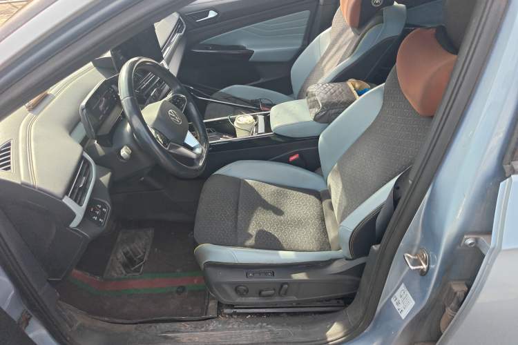 Used Volkswagen ID.4 X 2021 Pro Smart Long-Range Edition Left Front Seat