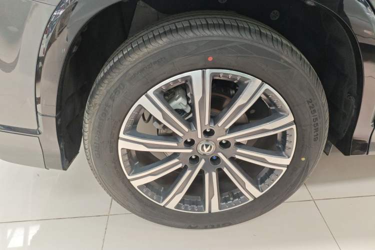 Used CHANGAN CS75 PLUS 2024 3rd Generation Champion Edition 1.5T Intelligent Drive Dynamic Model
