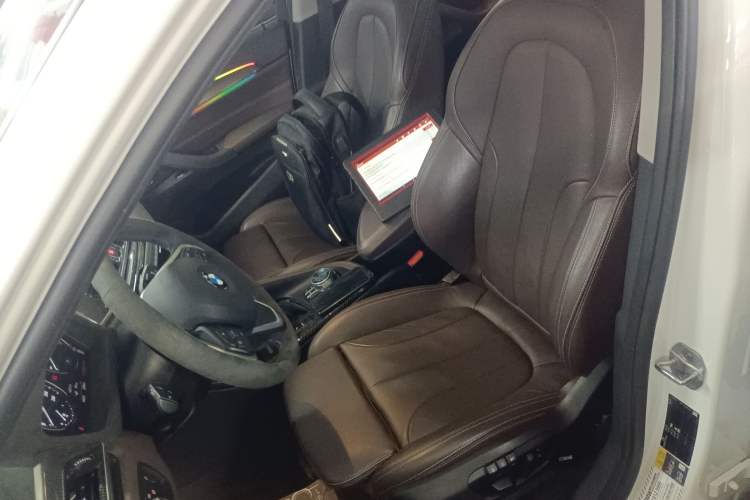 Used BMW X1 New Energy 2019 xDrive25Le Mileage Upgrade Version Left Front Seat