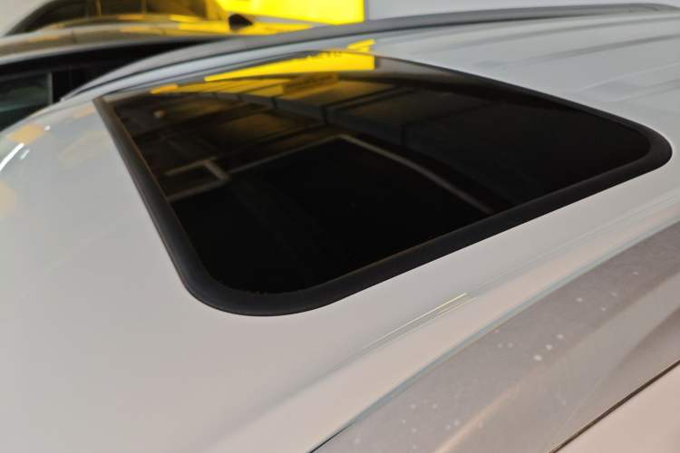 Used Dongfeng Fengon 580 2018 1.5T CVT Luxury Model Roof