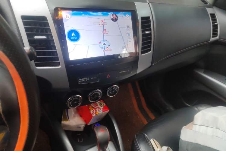 Used Mitsubishi Outlander 2011 Kijang 2.0 Urban Edition Audio And AC Panel