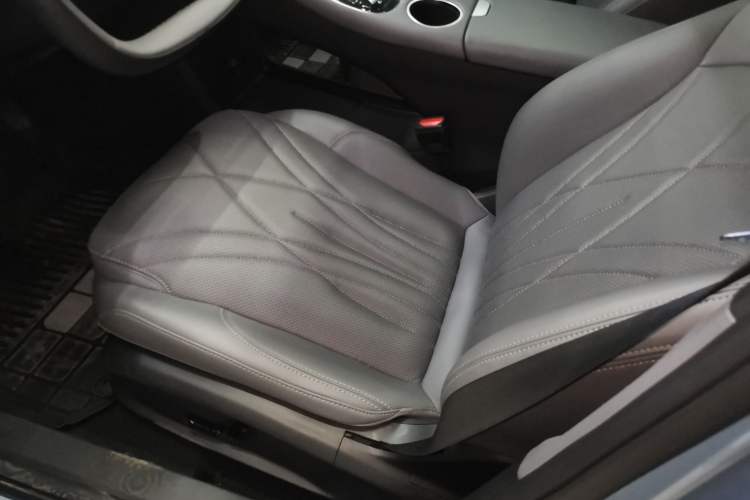 Used Geely Galaxy L6 2025 EM-i 140km Starship Edition Left Front Seat