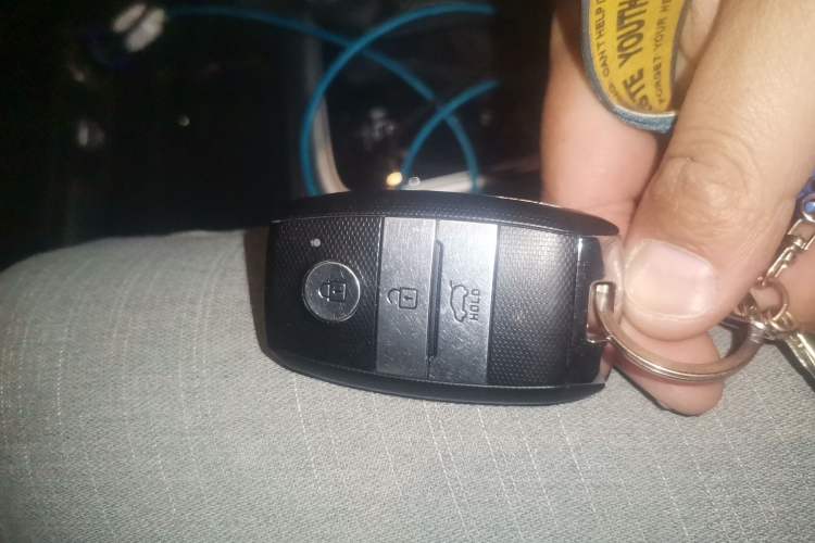 Used Kia kx1 Stonic 2021 1.4L CVT Fun & Sunroof Model Vehicle Key