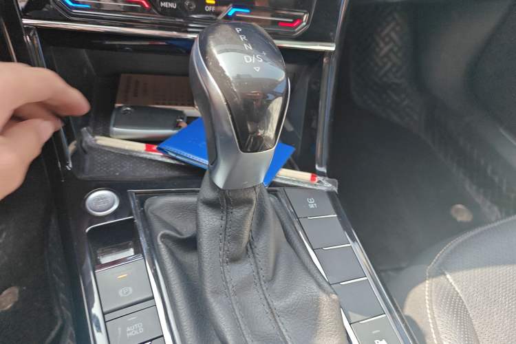 Used Volkswagen Passat 2021 330TSI Luxury Edition