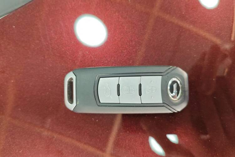 Used GAC Trumpchi GA6 2015 1.8T DCT Luxury Navigation Model Interior 1