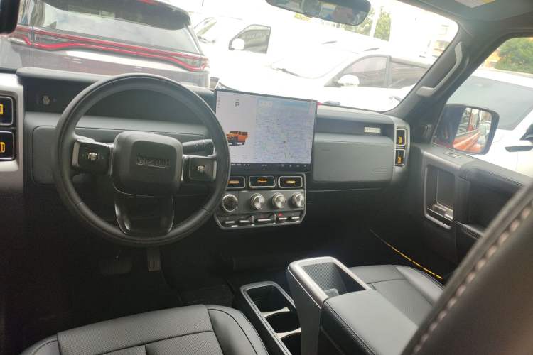 Used iCAR V23 2025 501 Four-Wheel Drive Advanced Version