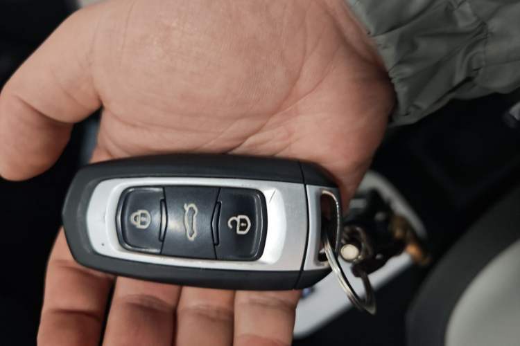 Used Geely Galaxy Panda 2024 200km Panda Rider Vehicle Key