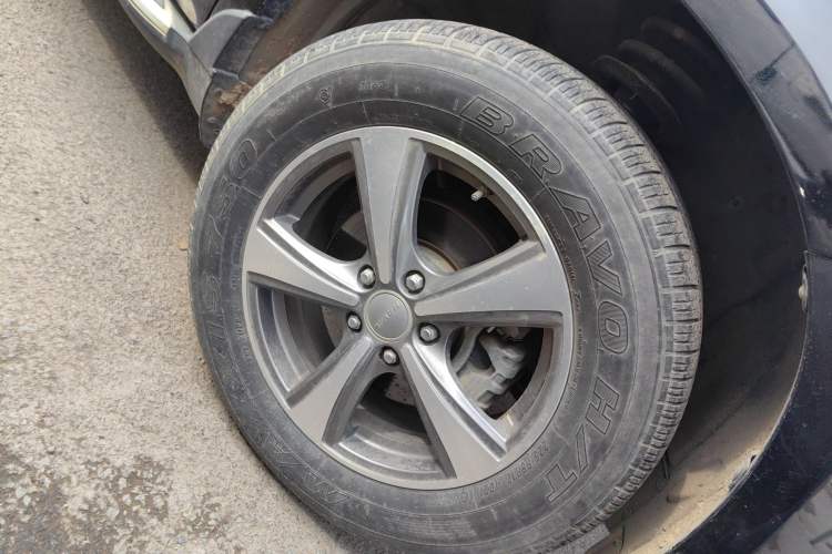 Used Haval H6 2016 Upgraded Model 1.5T Manual Two-Wheel Drive Elite Version
