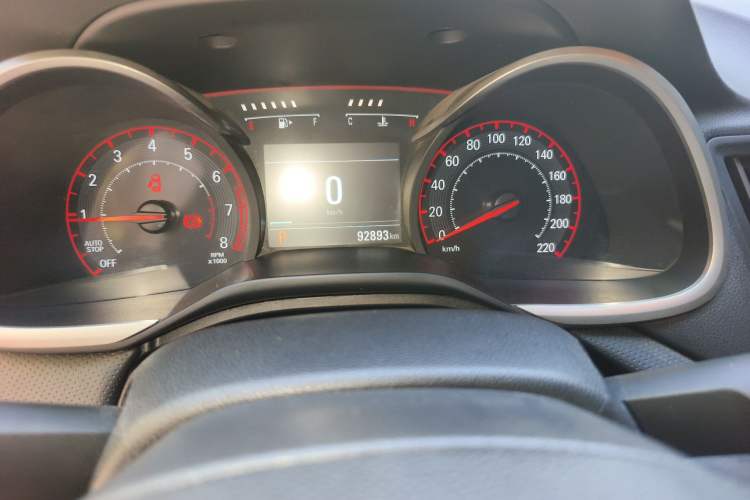 Used Chevrolet Monza 2019 RS 330T Automatic Comfort Edition China VI Standard Odometer Close Up