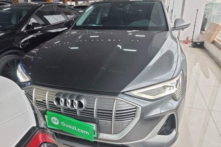 Used Audi e-tron 2021 50 quattro Luxury Edition Front