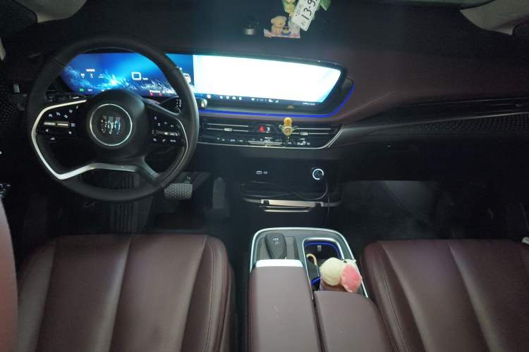 Used Buick Century 2023 2.0T Seven-Seater Yinshi Edition