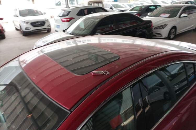 Used Mazda Atenza 2018 2.5L Blue Sky Prestige Edition China VI compliant Roof