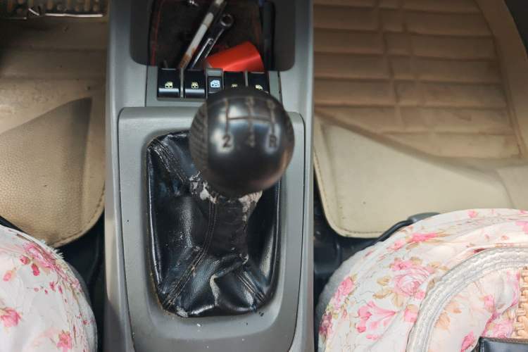 Used Chevrolet Sail 2010 Sedan 1.2L Manual Warm Edition
