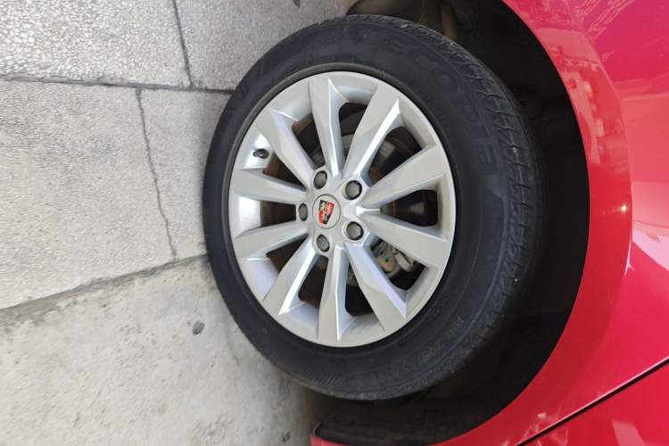 Used Roewe i6 New Energy 2017 45T Hybrid Connect & Smart Enjoyment Edition