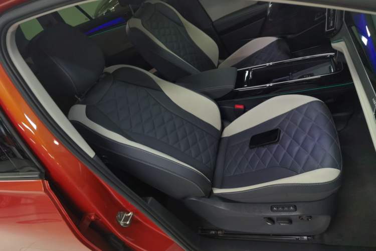 Used Volkswagen ID.6 CROZZ 2021 First Edition