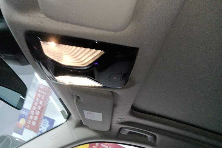 Used BMW X5 2022 xDrive 30Li M Sport Package
