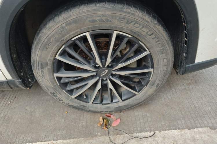 Used Chery Tiggo 8 PRO 2022 290T Two-Wheel Drive Haohan Edition 5 Seats Right Front Wheel Hub