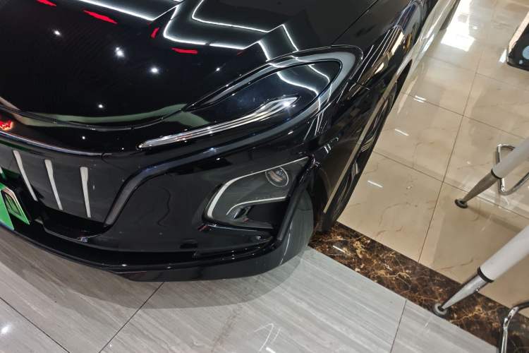 Used Hongqi E-QM5 2023 Revised Version Basic Travel Edition