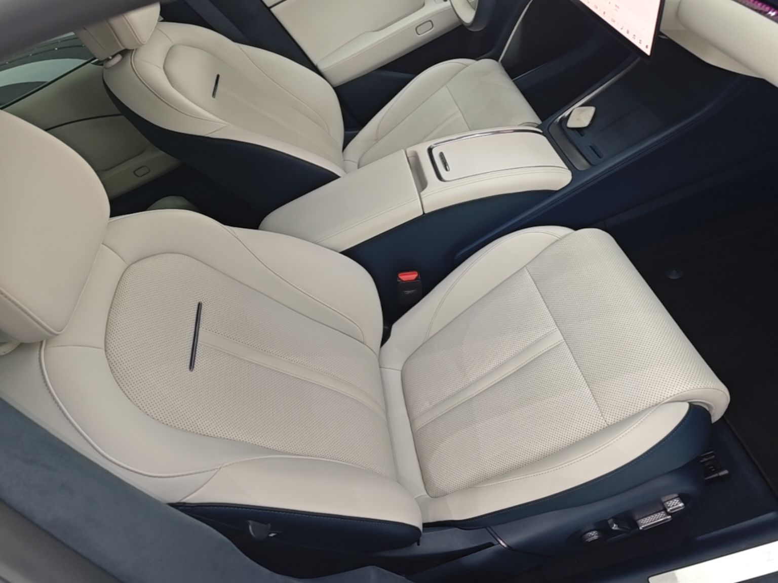 Zeekr 007 2025 Long-Range Rear-Wheel-Drive Intelligent Driving Version 100 kWh — снимка 19
