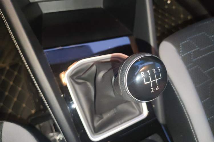 Used Jetta VS5 2024 280TSI Manual Pioneer Edition