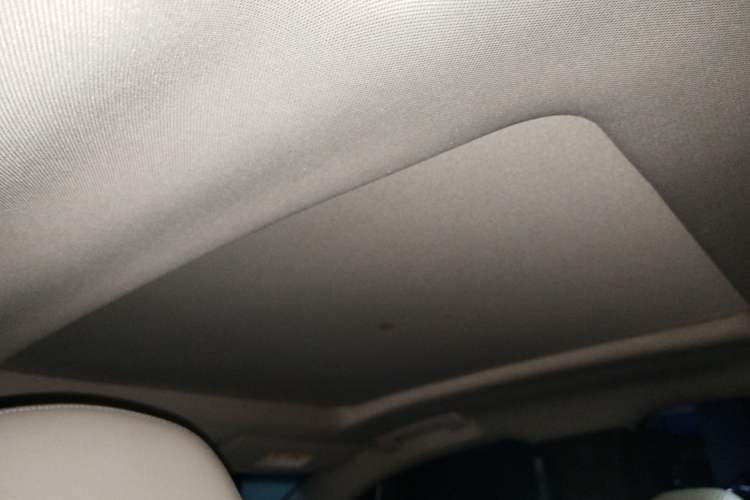 Used Cadillac XTS 2017 28T Tech Edition Headliner