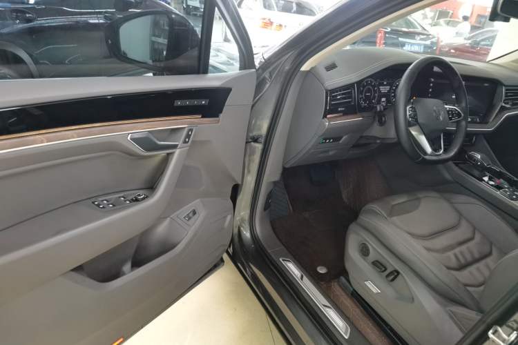 Used Volkswagen Touareg 2021 3.0 TSI Prestige Edition Classic Sport Package