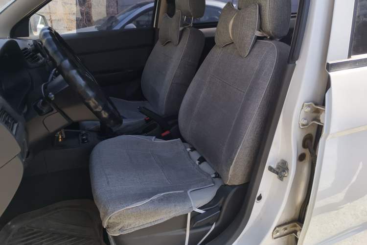 Used Wuling Hongguang 2015 1.5L S Basic Version China V Standard