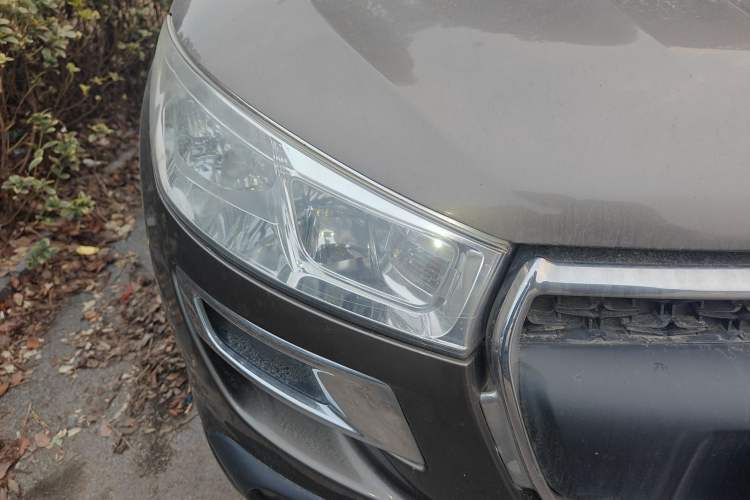 Used Peugeot 4008 2012 2.0L Two-Wheel-Drive Fashion Edition
