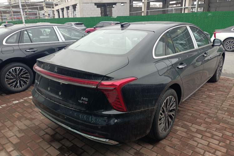 Used Hongqi H5 2025 2.0T Automatic Flag Edition – 500 000 Units Commemorative Version
