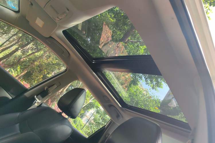 Used Nissan X-Trail 2014 2.5L CVT Luxury Edition 4WD Headliner