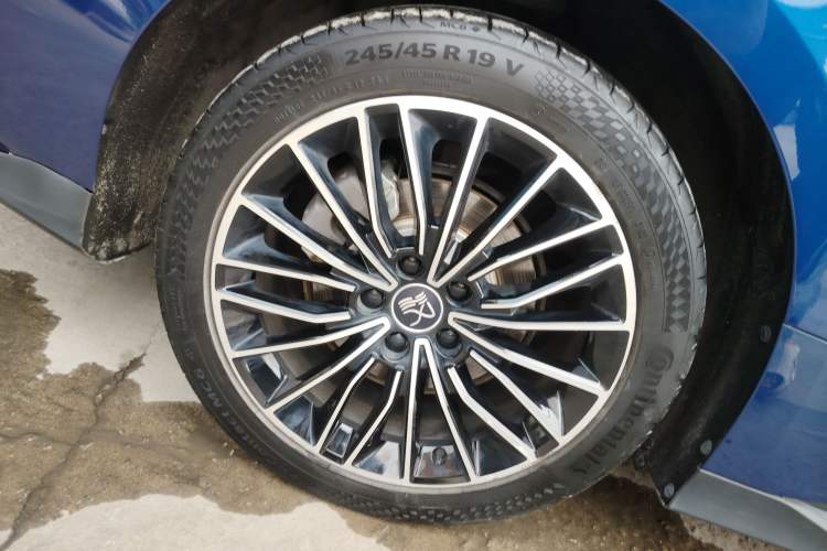 Used BYD Han 2022 DM-i 121KM Luxury Model Exterior 1