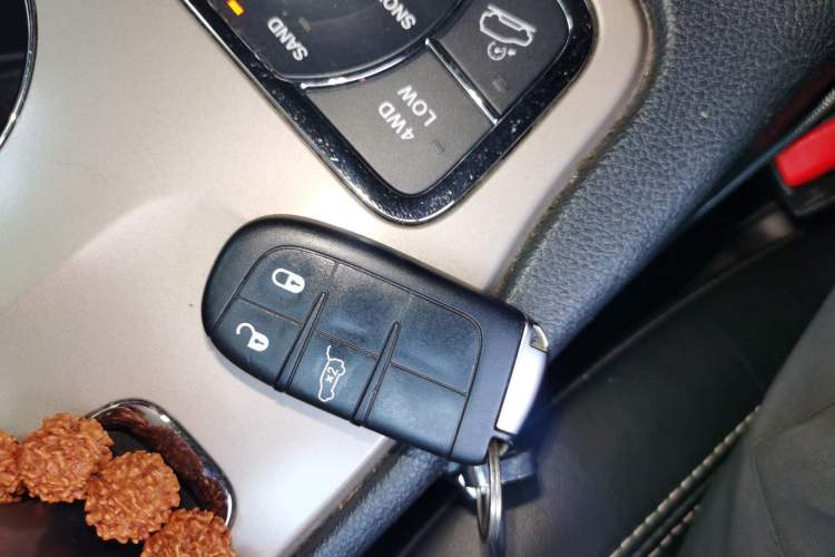 Used Jeep Grand Cherokee 2015 3.0TD Diesel Comfort Navigation Edition