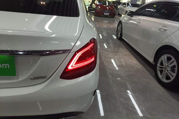 Used Mercedes-Benz C-Class 2021 C 200 L Fashion Edition Sport Version Exterior 3