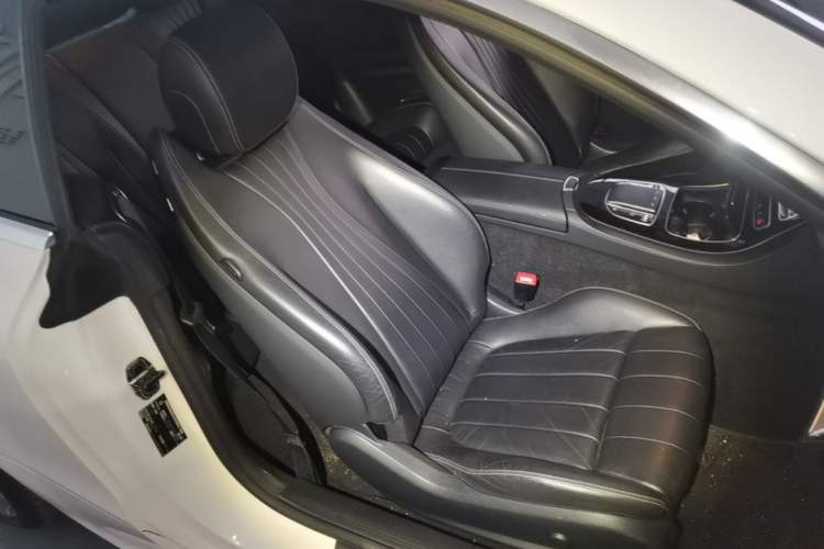 Used Mercedes-Benz E-Class 2021 E 300 Coupe
