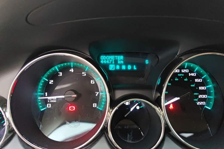 Used Buick Enclave 2014 3.6L Two-Wheel Drive Elite Comfort Version
