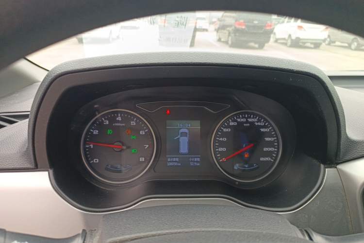 Used JAC Refine M4 2021 2.0L Manual Comfort Edition