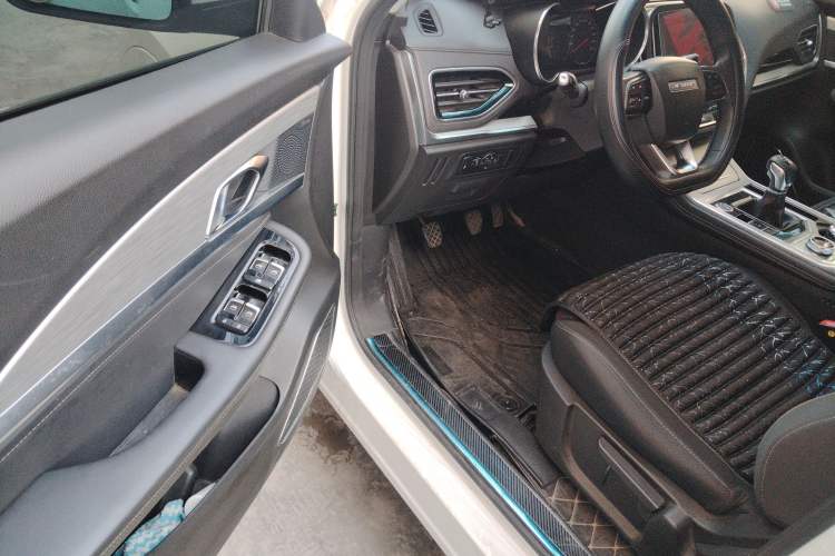 Used JETOUR X70 2020 1.5T Manual Comfort Edition 6 Seats Driver Seat