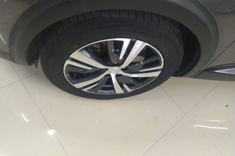 Used Peugeot 5008 2017 350THP 5-Seat Elite Edition Left Front Wheel Hub