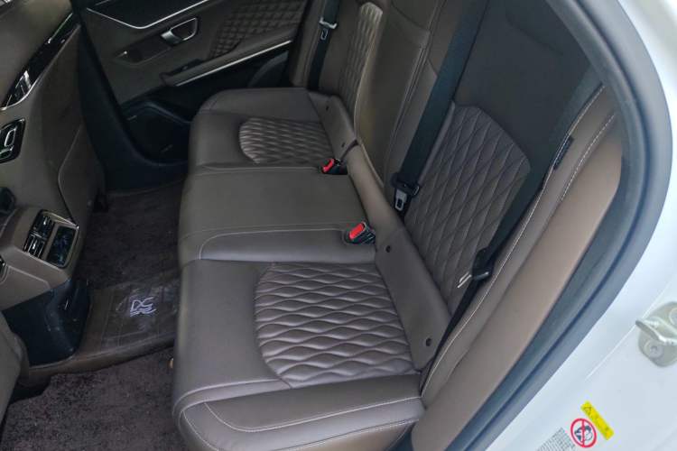 Used BYD Han 2022 EV Genesis Edition 715 km Front-Wheel-Drive Flagship Model