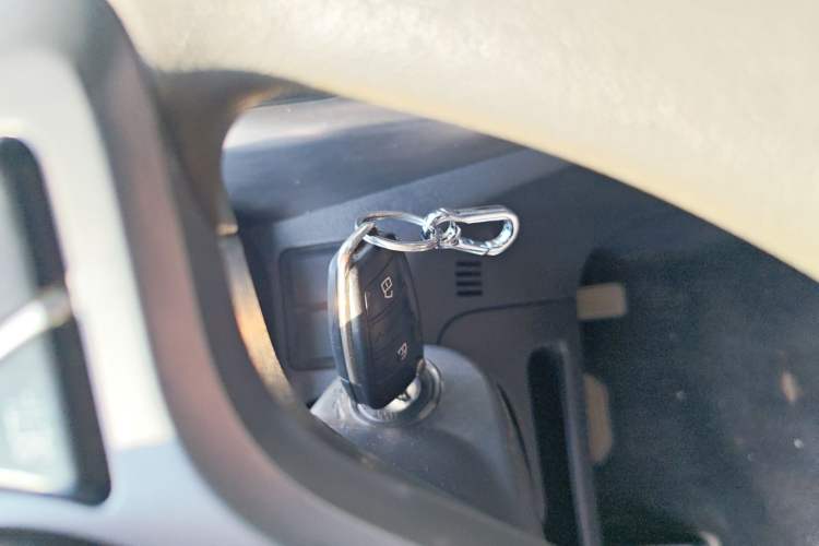 Used Chery Tiggo 3 2015 1.6L CVT ZhiShang Sport Edition