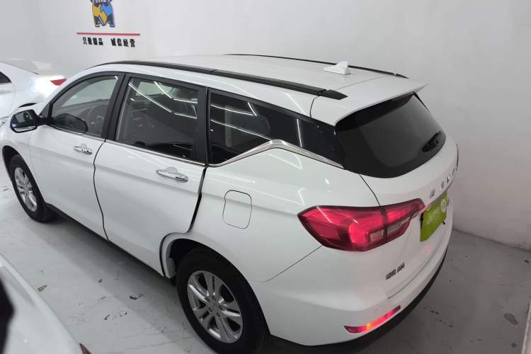 Used Haval M6 2019 1.5T Manual Two-Wheel Drive Urban Version China VI Standard Exterior 2