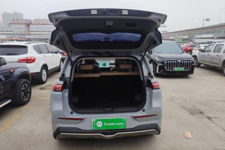 Used AION Y 2021 70 Enjoyment Tech Edition