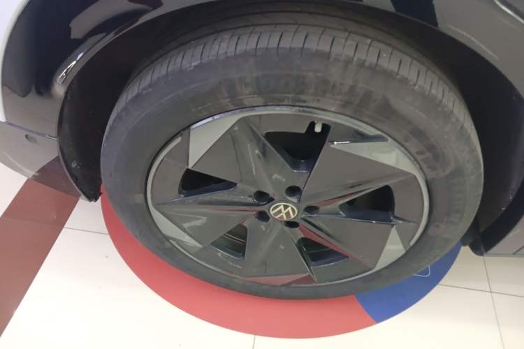 Used Volkswagen ID.UNYX 2024 Pro Long-Range Version