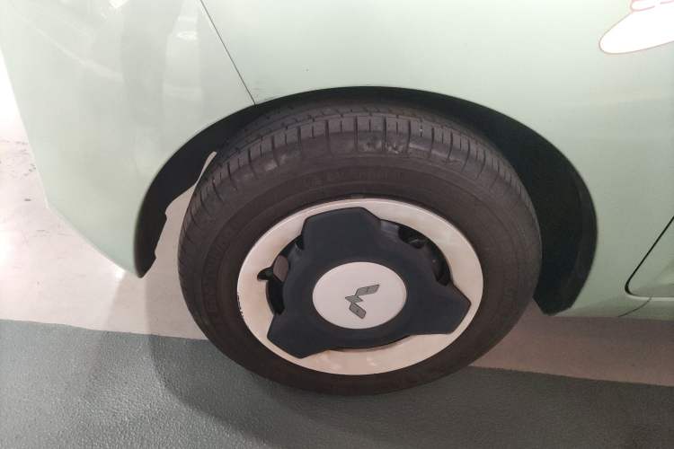 Used Wuling Hongguang MINIEV 2022 Macaron Premium Model – Lithium Iron Phosphate