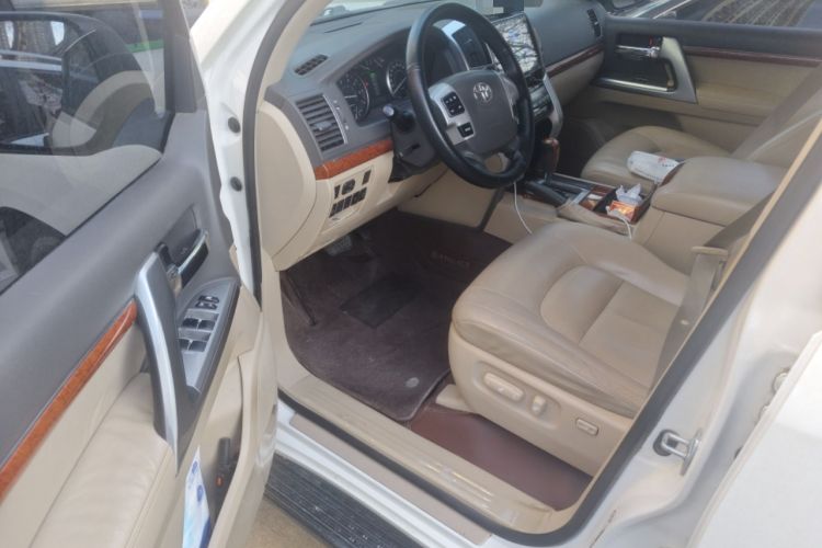Used Toyota Land Cruiser 2012 4.0L Automatic VX Driver Seat