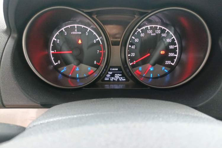 Used Geely Auto GX7 2015 Sports Edition 2.0L Manual Elite Model
