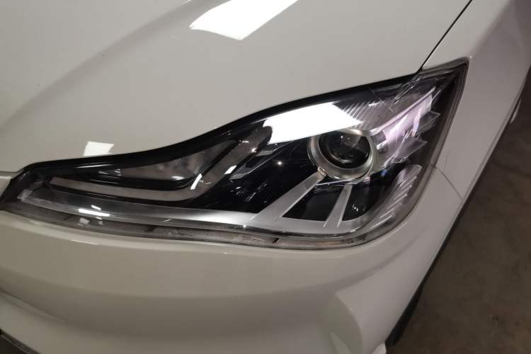 Used NETA V 2022 Chao 400 Lite Left Front Headlight